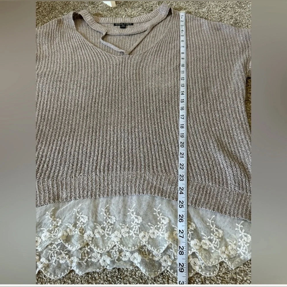 Moral fiber women’s knit tunic crisscross neckline lace hem boho size XXL